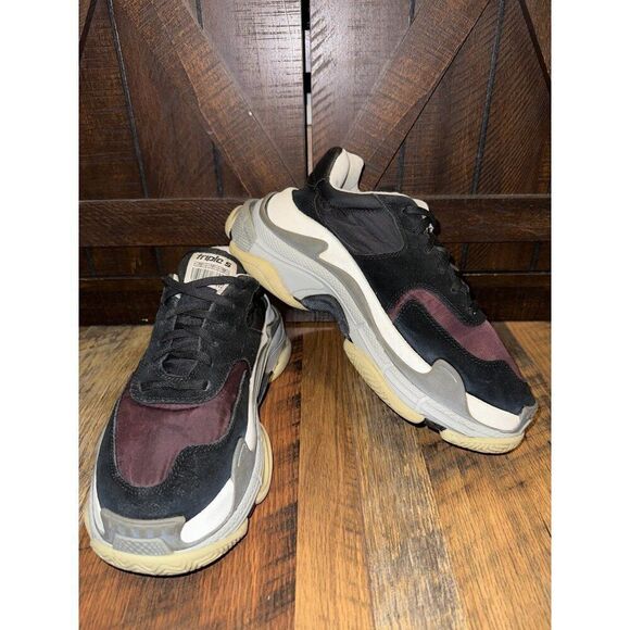 Balenciaga Triple S Black/Noir/Bordeaux/Burgundy Suede Nylon Men’s Size 6US - Picture 2 of 15